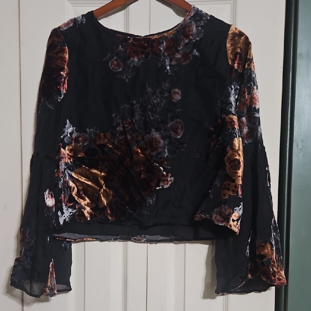 Elegant Black Floral Women's Top